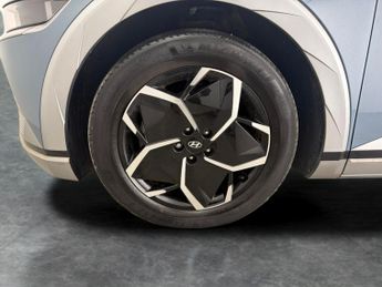 Hyundai Ioniq 5 77kWh Premium (228 ps) - BLIND SPOT ASSIST - LANE DEPARTURE  - B