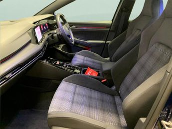 Volkswagen Golf 1.4 TSI 13kWh GTE Plug-in DSG (245 ps) - DIGITAL DASH - PADDLE S