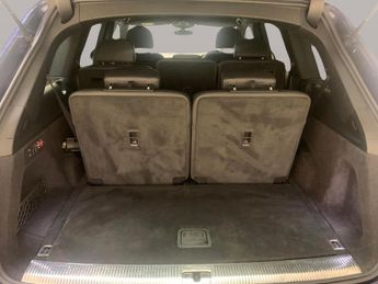 Audi Q7 3.0 TDI V6 45 Black Edition Tiptronic quattro (231 ps) - REVERSE