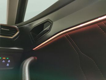 Cupra Formentor 1.4 eHybrid 12.8kWh V1 Plug-in DSG (204 ps) - KEYLESS ENTRY - LE