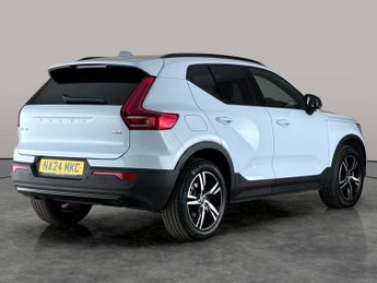 Volvo XC40 2.0 B3 MHEV Plus Dark DCT (163 ps) - PARK ASSIST - LED - REVERSE