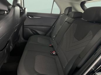 Kia Niro 1.6 GDi 11.1kWh 2 Plug-in DCT (180 bhp) - REV CAM - SAT NAV