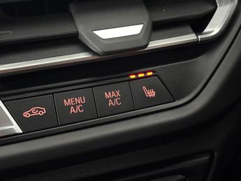 BMW 1 Series 2.0 M135i xDrive (306 ps) - ADAPTIVE LED LIGHTS - PRO NAV - CARP