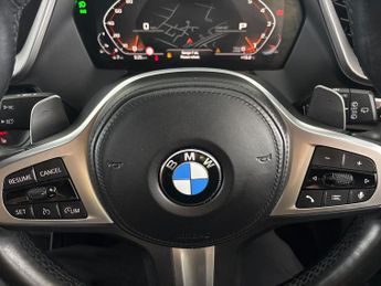 BMW 1 Series 2.0 M135i xDrive (306 ps) - ADAPTIVE LED LIGHTS - PRO NAV - CARP