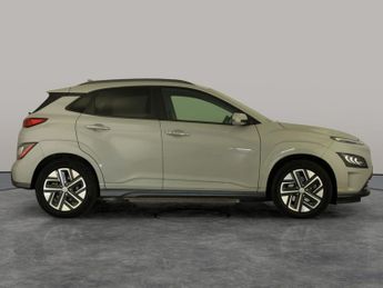 Hyundai Kona 64kWh Premium (10.5kW Charger) (204 ps) - HEATED SEATS - HEATED 