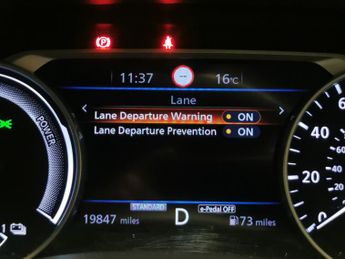 Nissan Juke 1.6 Tekna+ (143 ps) - INTELLIGENT LANE INTERVENTION - WIFI - LAN