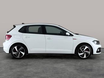 Volkswagen Polo 2.0 TSI GTI DSG (207 ps) - AUTO HEADLIGHTS - SPORTS SEATS - USB 