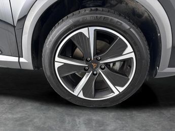 Cupra Formentor 1.4 eHybrid 12.8kWh V1 Plug-in DSG (204 ps) - KEYLESS ENTRY - LE