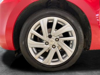 Suzuki Swift 1.2 Dualjet MHEV SZ-T CVT (83 ps) - BLUETOOTH - AIR CON - PRIVAC