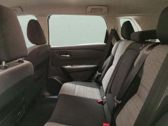 Nissan X-TRAIL 1.5 DIG-T MHEV Acenta Premium XTRON (163 ps) - REVERSE CAM