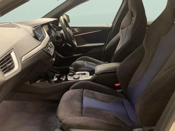 BMW 1 Series 2.0 M135i xDrive (306 ps) - ALCANTARA - LED - HEATED SEATS