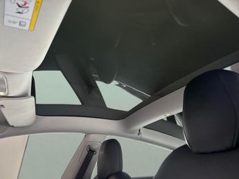 Tesla Model 3 (Dual Motor) Long Range 4WDE (346 ps) - PARK ASSIST - LED - REVE