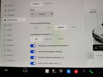 Tesla Model Y (Dual Motor) Long Range 4WDE (384 bhp) - NAV - LEATHER - HEATED 