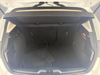 Ford Focus 1.0T EcoBoost MHEV Active DCT (125 ps) APPLE CARPLAY - NAV - PAR