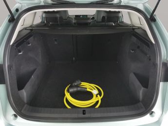 Skoda Enyaq iV 62kWh 60 (DC120kW) (179 ps) - REVERSE CAM - SMARTLINK - NAV