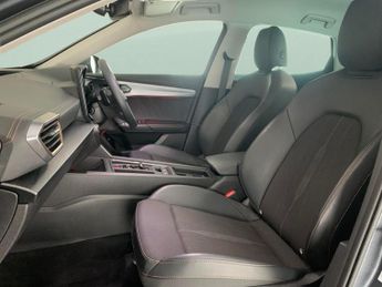 Cupra Formentor 1.4 eHybrid 12.8kWh V1 Plug-in DSG (204 ps) - KEYLESS ENTRY - LE