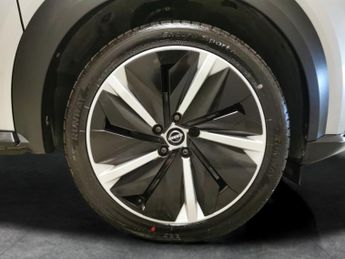 Nissan Juke 1.6 Tekna+ (143 ps) - INTELLIGENT LANE INTERVENTION - WIFI - LAN