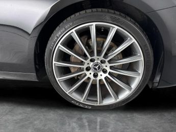 Mercedes-Benz E Class 2.0 E220d AMG Line (Premium) G-Tronic+ 4MATIC (194 ps) - CARPLAY