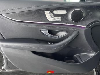 Mercedes-Benz E Class 2.0 E220d AMG Line (Premium) G-Tronic+ 4MATIC (194 ps) - CARPLAY