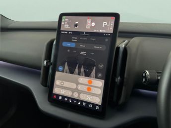 Volvo Ex30 Single Motor Extended Range 69kWh Ultra (272 ps) - ADAPT CRUISE 