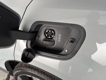 Volvo Ex30 Single Motor Extended Range 69kWh Ultra (272 ps) - ADAPT CRUISE 