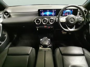 Mercedes-Benz CLA 1.3 CLA200 AMG Line Shooting Brake 7G-DCT (163 ps) - LED - NAV