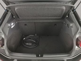 Volkswagen ID.3 Pro Performance 58kWh Life (204 ps) - HEATED SEATS - NAV - HEATE