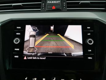 Volkswagen Passat 1.4 TSI 13kWh GTE Plug-in DSG (218 ps) - NAV - CARPLAY - LED