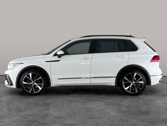 Volkswagen Tiguan 1.5 TSI R-Line DSG (150 ps) - CLIMATE CONTROL - SD CARD MEDIA IN
