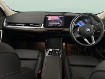 BMW iX1 30 66.5kWh xLine xDrive (11kW Charger) (313 ps) - REV CAM - SENS