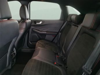 Ford Kuga 2.5 Duratec 14.4kWh ST-Line Edition Plug-in CVT (225 ps) - NAV -
