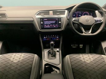 Volkswagen Tiguan 1.5 TSI R-Line DSG (150 ps) - CLIMATE CONTROL - SD CARD MEDIA IN
