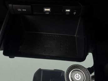 Kia Niro 64.8kWh 4 (201 bhp) HEATED WHEEL - PARK ASSIST - APPLE CARPLAY