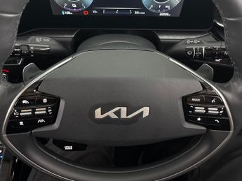 Kia Niro 64.8kWh 4 (201 bhp) HEATED WHEEL - PARK ASSIST - APPLE CARPLAY