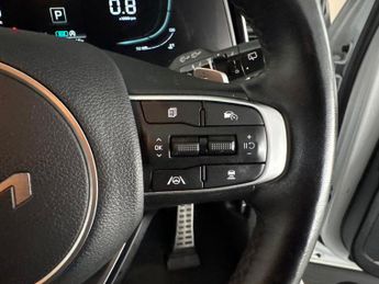 Kia Sportage 1.6 T-GDi MHEV GT-Line DCT (148 bhp) - LANE DEPARTURE  - LANE FO