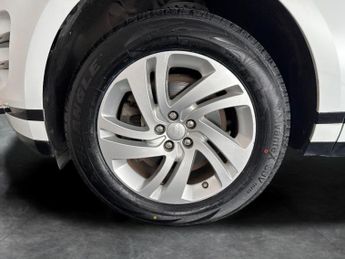 Land Rover Range Rover Evoque 2.0 D180 R-Dynamic S 4WD (180 ps) - NAV - LANE DEPARTURE  - WIFI