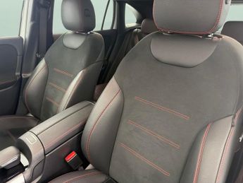 Mercedes-Benz EQA EQA 350 66.5kWh AMG Line (Premium) 4MATIC (292 ps) - ADAPTIVE LI