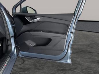 Audi Q4 E-tron 125kW 35 55kWh S Line [C+S] - LANE DEPARTURE  - BLUETOOTH - CRUI