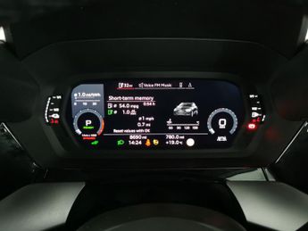Audi A3 1.4 TFSIe 40 Sport Sportback Plug-in S Tronic 13kWh (204 ps) - L