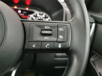 Nissan Qashqai 1.3 DIG-T MHEV Acenta Premium (140 ps) - REVERSE CAM - HEATED ST