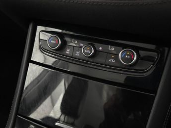 Vauxhall Grandland X 1.2 Turbo GPF Sport Nav (130 ps) - BLUETOOTH - CRUISE - CLIMATE 