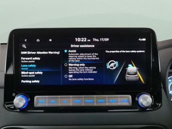 Hyundai Kona 64kWh Premium (10.5kW Charger) (204 ps) - UPGRADED SOUND - KEYLE