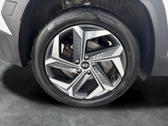 Hyundai Tucson 1.6 T-GDi 13.8kWh Premium Plug-in 4WD (265 ps) - UPGRADED SOUND 