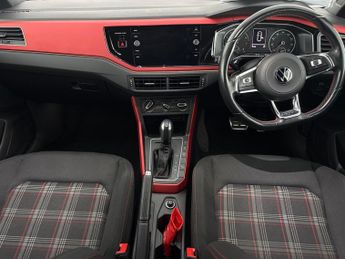 Volkswagen Polo 2.0 TSI GTI DSG (207 ps) - CAR-NET APP-CONNECT - 17IN ALLOYS - A