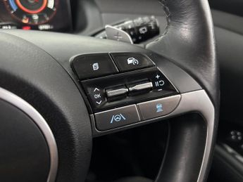 Hyundai Tucson 1.6 T-GDi 13.8kWh Premium Plug-in 4WD (265 ps) - UPGRADED SOUND 