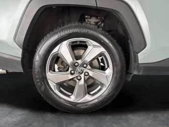 Toyota RAV4 2.5 VVT-h GPF Design CVT (218 ps) - LED - REVERSE CAM - NAV