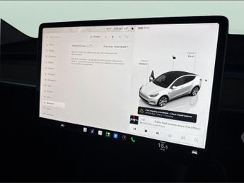 Tesla Model Y (Dual Motor) Long Range 4WDE (384 bhp) - HEATED STEERING - WIFI