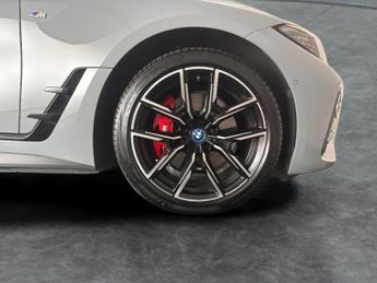 BMW i4 40 83.9kWh M Sport Gran Coupe eDrive (340 ps) - MODEL SPECIFIC D