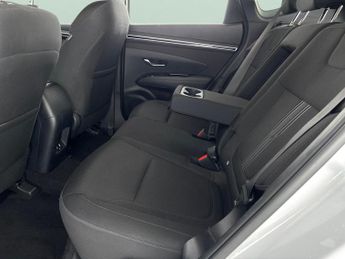 Hyundai Tucson 1.6 T-GDi 13.8kWh Premium Plug-in 4WD (265 ps) - UPGRADED SOUND 