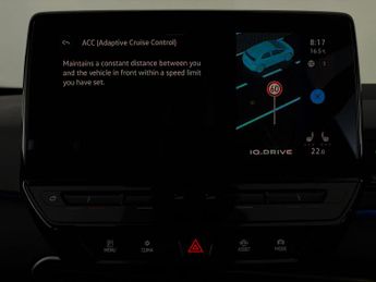 Volkswagen ID.3 Pro 58kWh Life (145 ps) - HEATED SEATS - NAV - COMFORT PACK